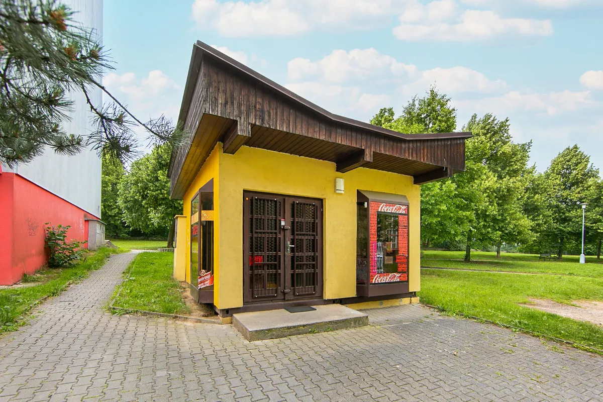 Pronájem obchodního prostoru 30 m²